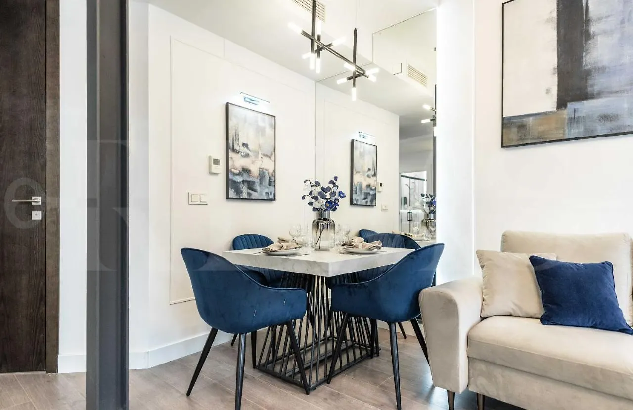 Apartamento Contemporary Luxe Duplex In The Heart Of Malaga By Rems
