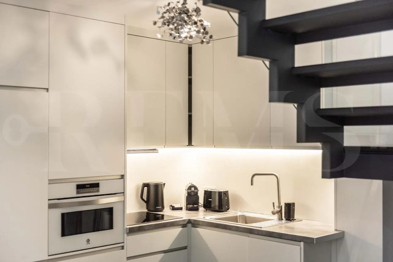 Contemporary Luxe Duplex In The Heart Of Malaga By Rems Apartment